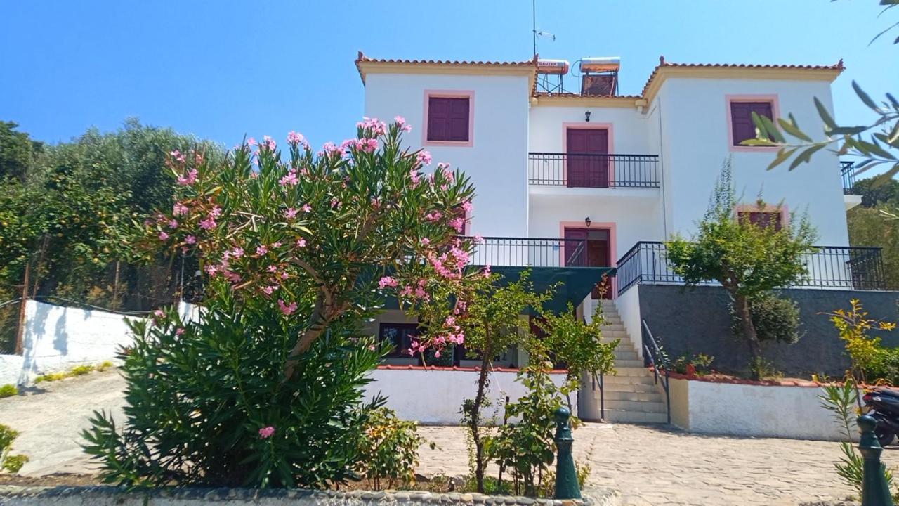 Anessis Cosmos Aparthotel Anaxos Exterior foto