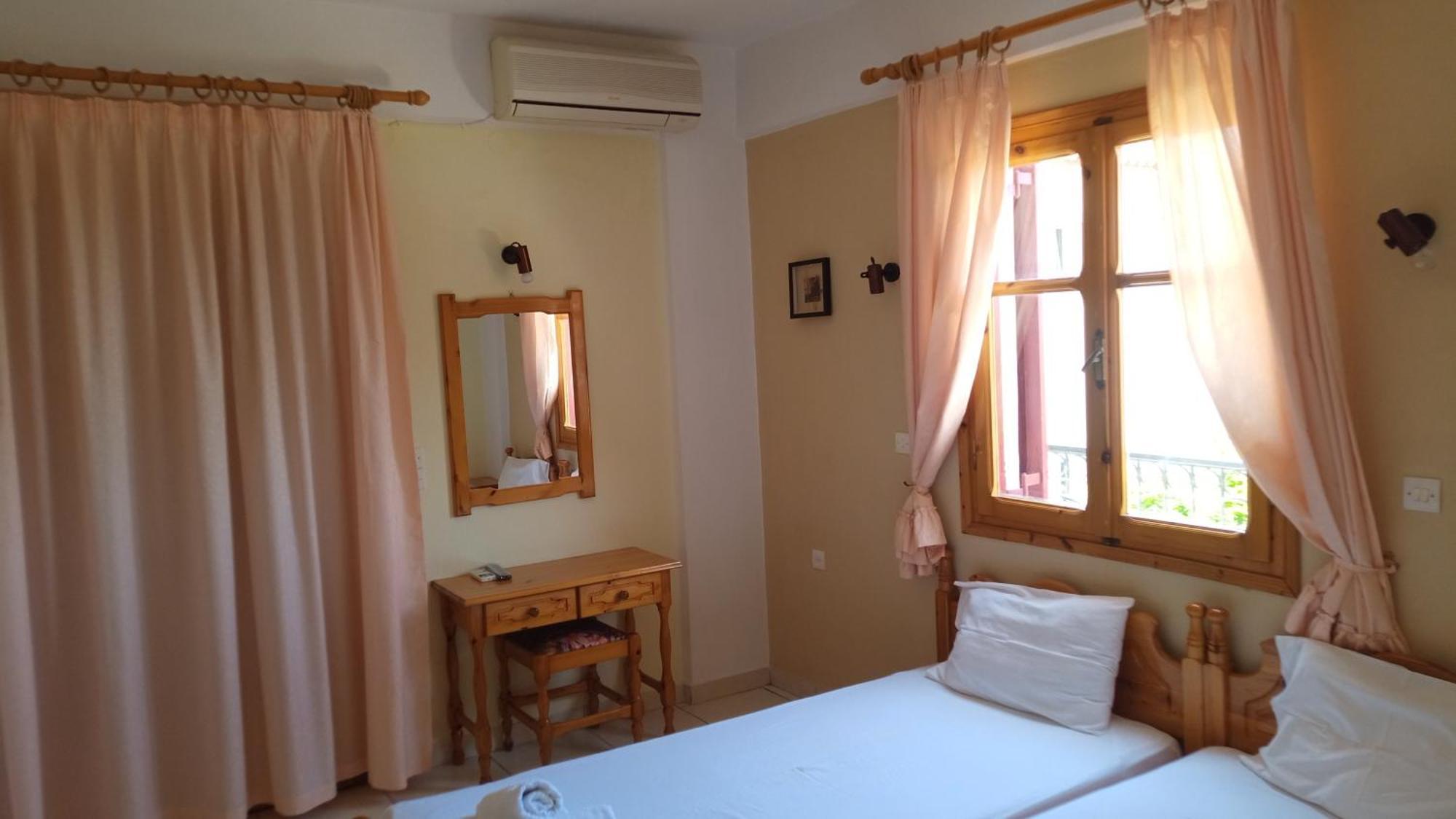 Anessis Cosmos Aparthotel Anaxos Cameră foto