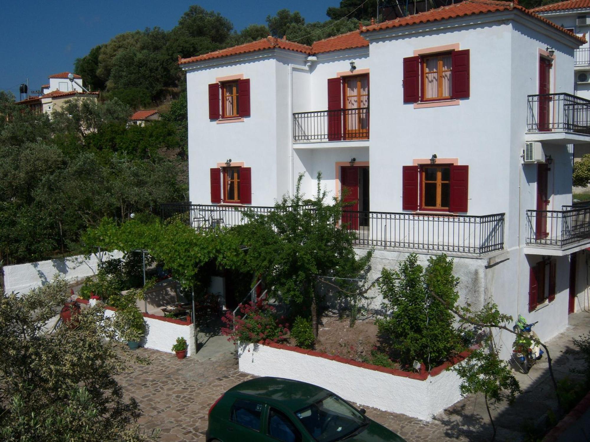 Anessis Cosmos Aparthotel Anaxos Exterior foto